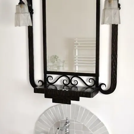 Mas Du Perthus Bed & Breakfast Cassis