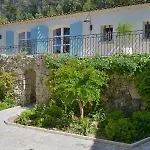 Mas Du Perthus Bed & Breakfast