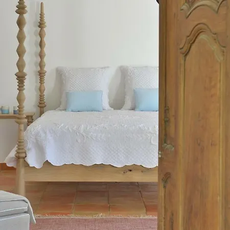 Mas Du Perthus Bed & Breakfast Cassis